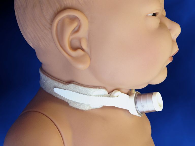 Neotech_Products_EZCare_Soft_Touch_Sujetador_Canula_Traqueostomía_Neonatal_1-min